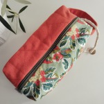 La trousse carré - Hibiscus amande