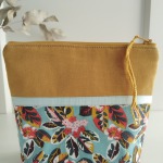 La trousse multi-usage - Hibiscus céladon